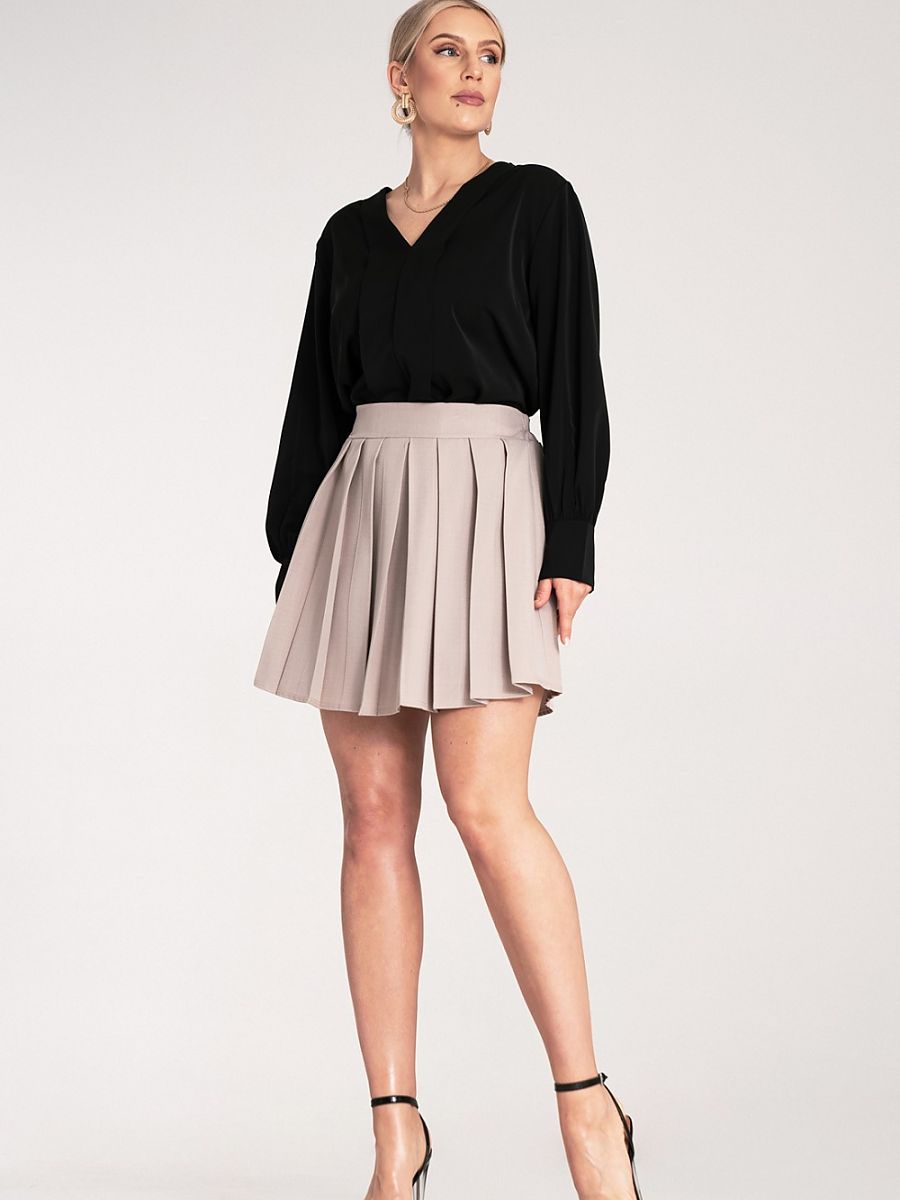 Short skirt model 214842 Figl