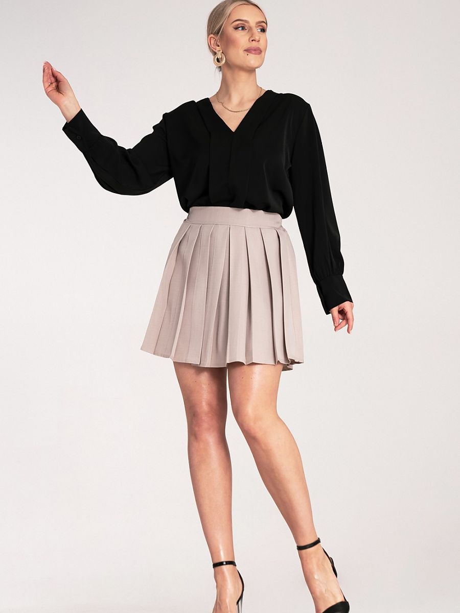 Short skirt model 214842 Figl