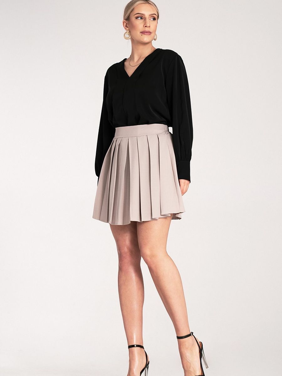 Short skirt model 214842 Figl